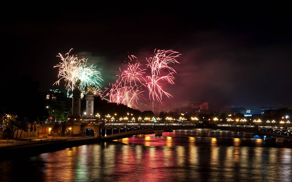 Идеальный Новый год в Париже: когда ехать, куда пойти, что посмотреть, чем заняться