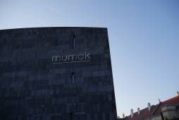 MUMOK - Музей современного искусства Фонда Людвига. © by columbista.com. Дата: 02.07.2019