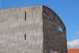 MUMOK - Музей современного искусства Фонда Людвига. © by columbista.com. Дата: 09.07.2023