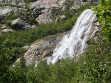 Алибекский водопад. © Павел Протченко @ wikimedia.org / CC BY-SA 3.0.