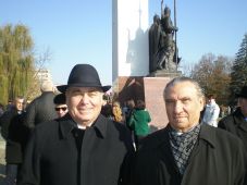 Монумент "Навеки с Россией". © ALDOR46.