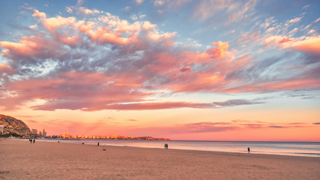 alicante beach